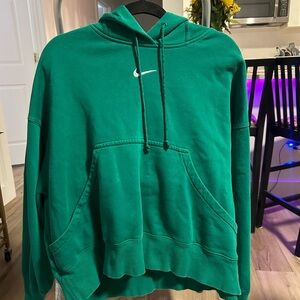 oversized green nike hoodie
